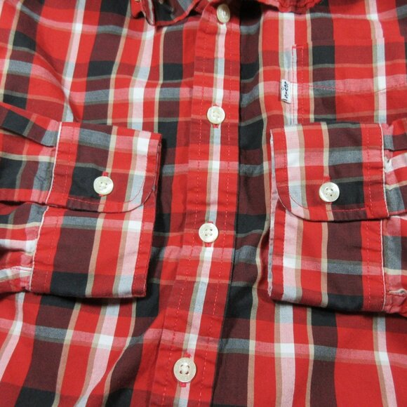 Levis mens red white black plaid button down shirt L EUC - Picture 5 of 5